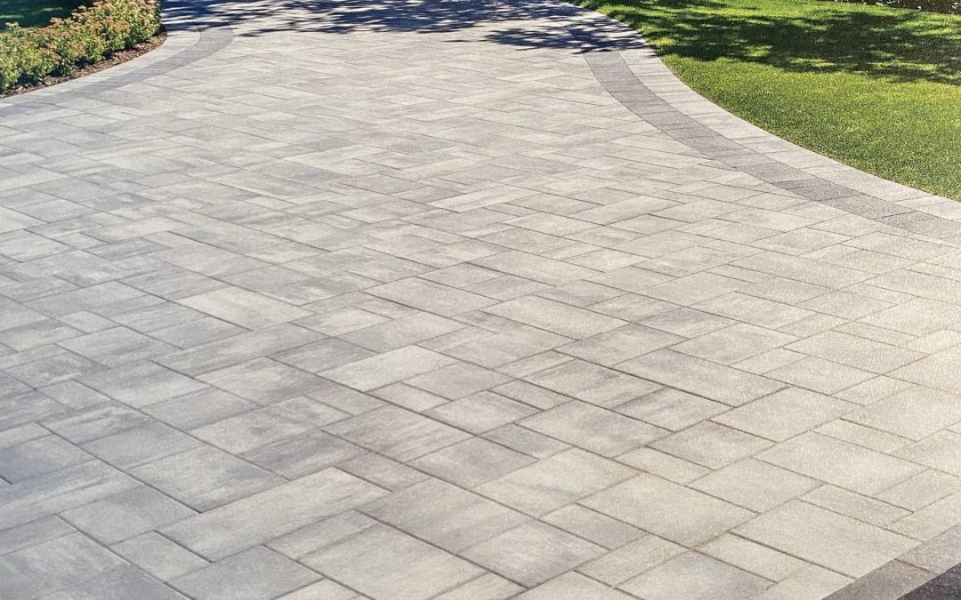 Comment bien choisir son revêtement de sol pour l’installation du pavé?